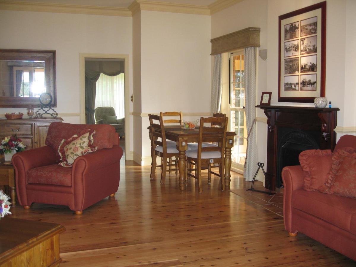 Pericoe Retreat Bed and Breakfast Dubbo Exteriör bild